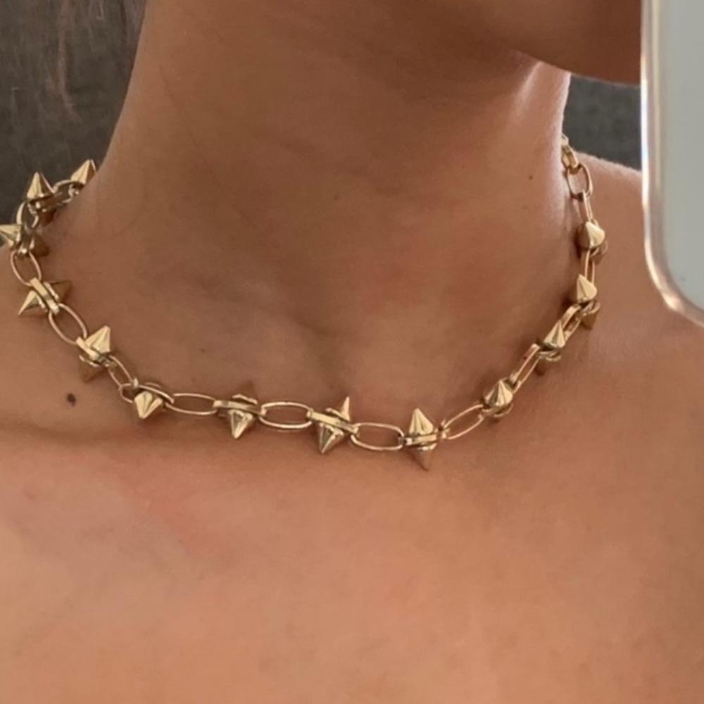 Gold brandy Melville necklace